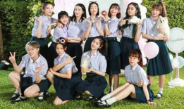 吃瓜爆料女学生视频,揭秘女学生吃瓜爆料视频背后的真相